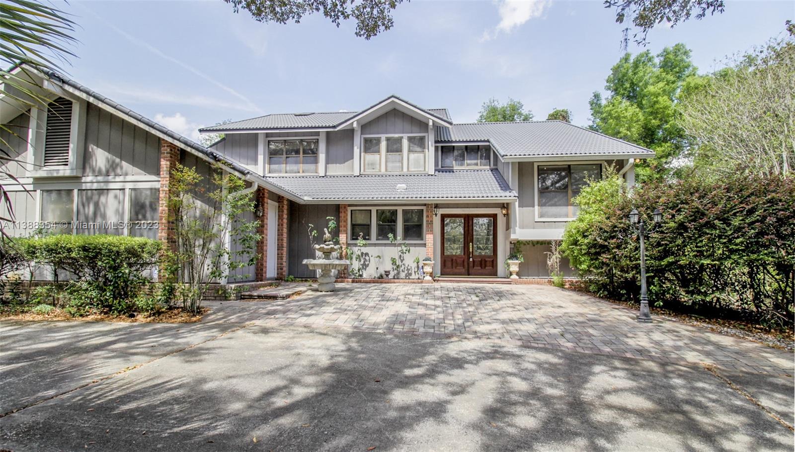 FAIRVIEW ESTATES - Residential
