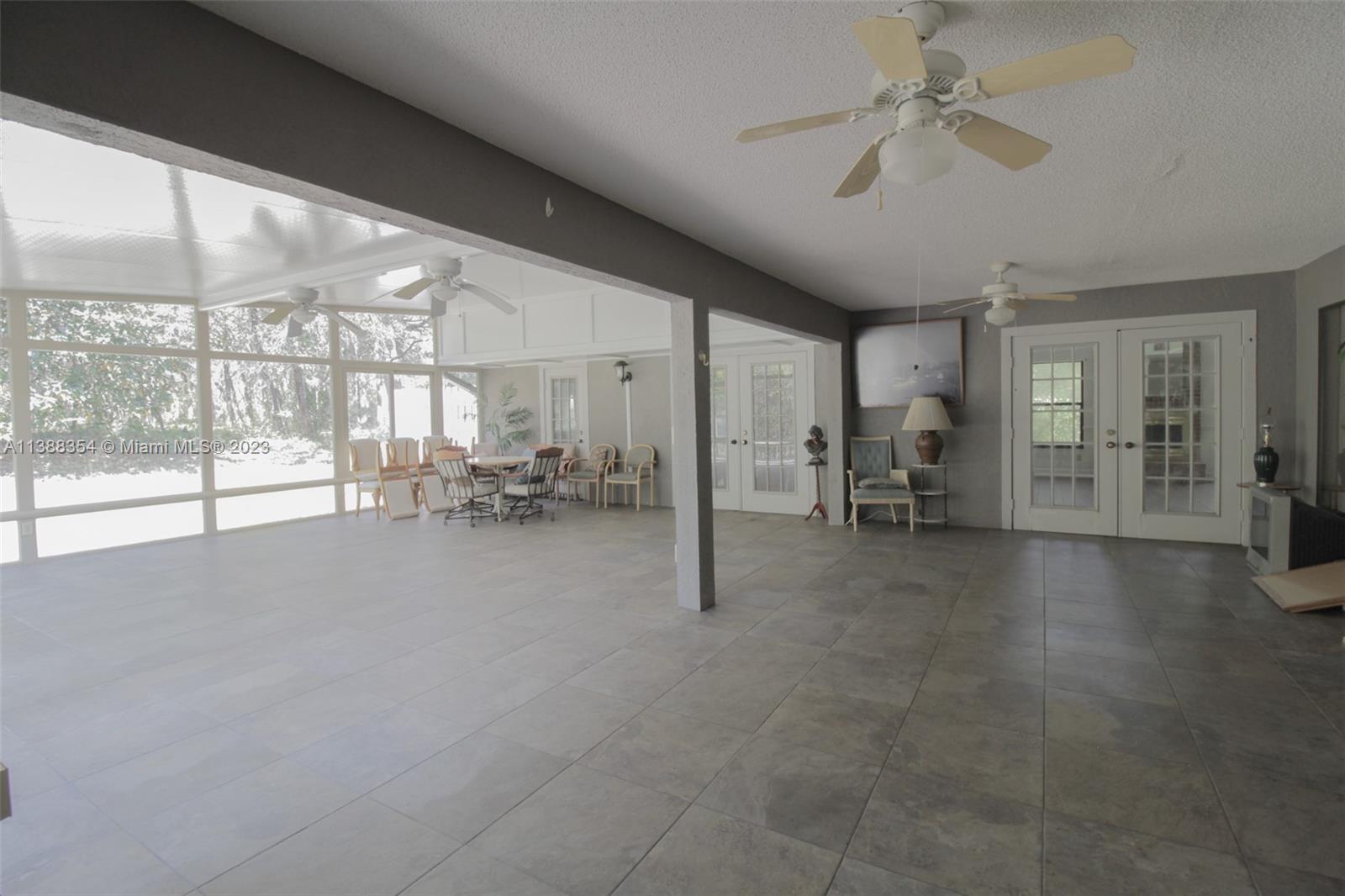 FAIRVIEW ESTATES - Residential