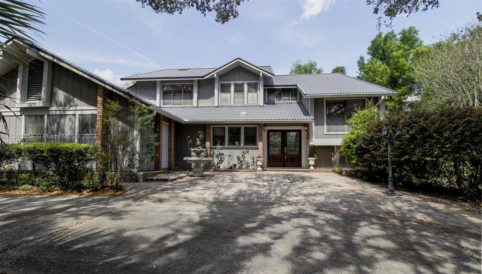 FAIRVIEW ESTATES - Residential