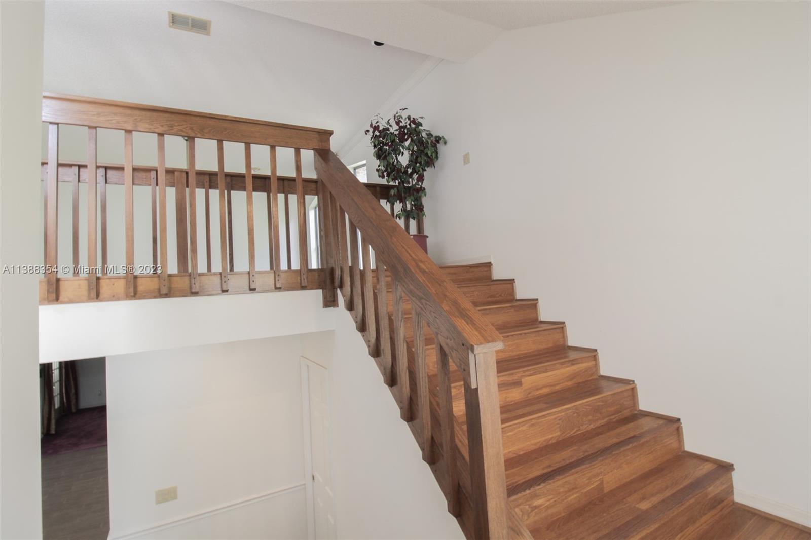 FAIRVIEW ESTATES - Residential