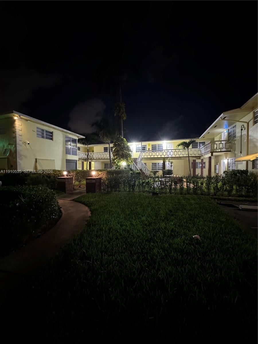 WESTCHESTER ARMS CO-OP - Residential