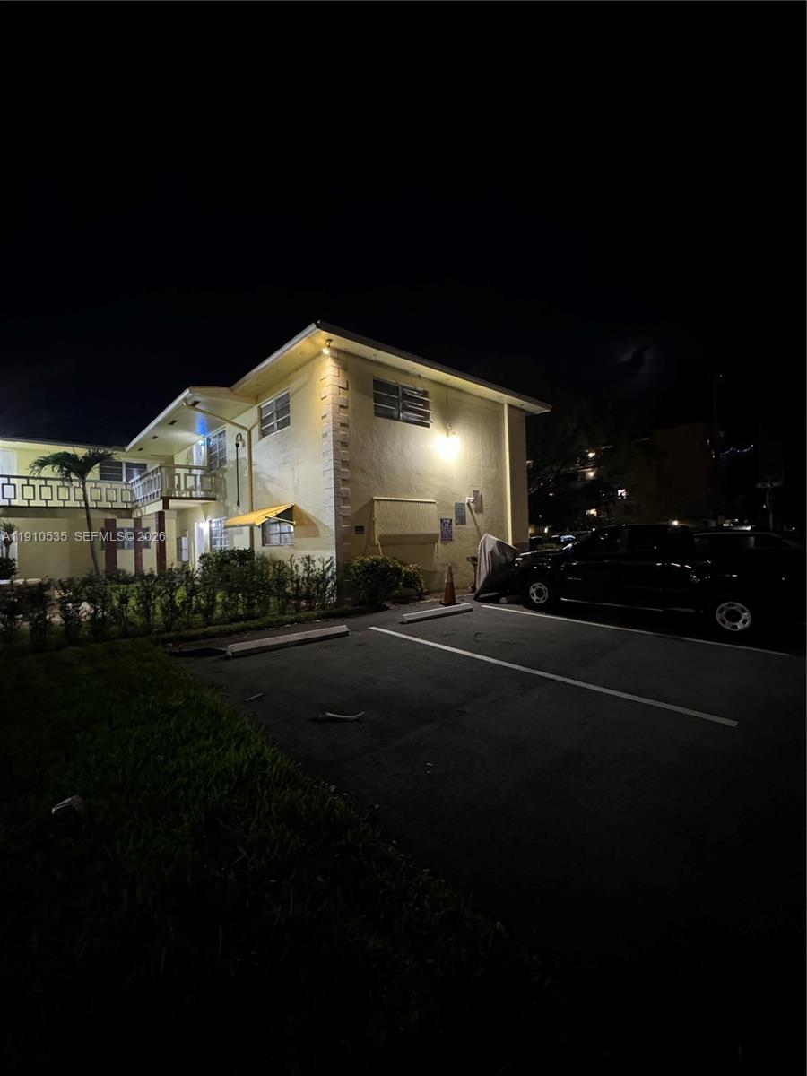 WESTCHESTER ARMS CO-OP - Residential