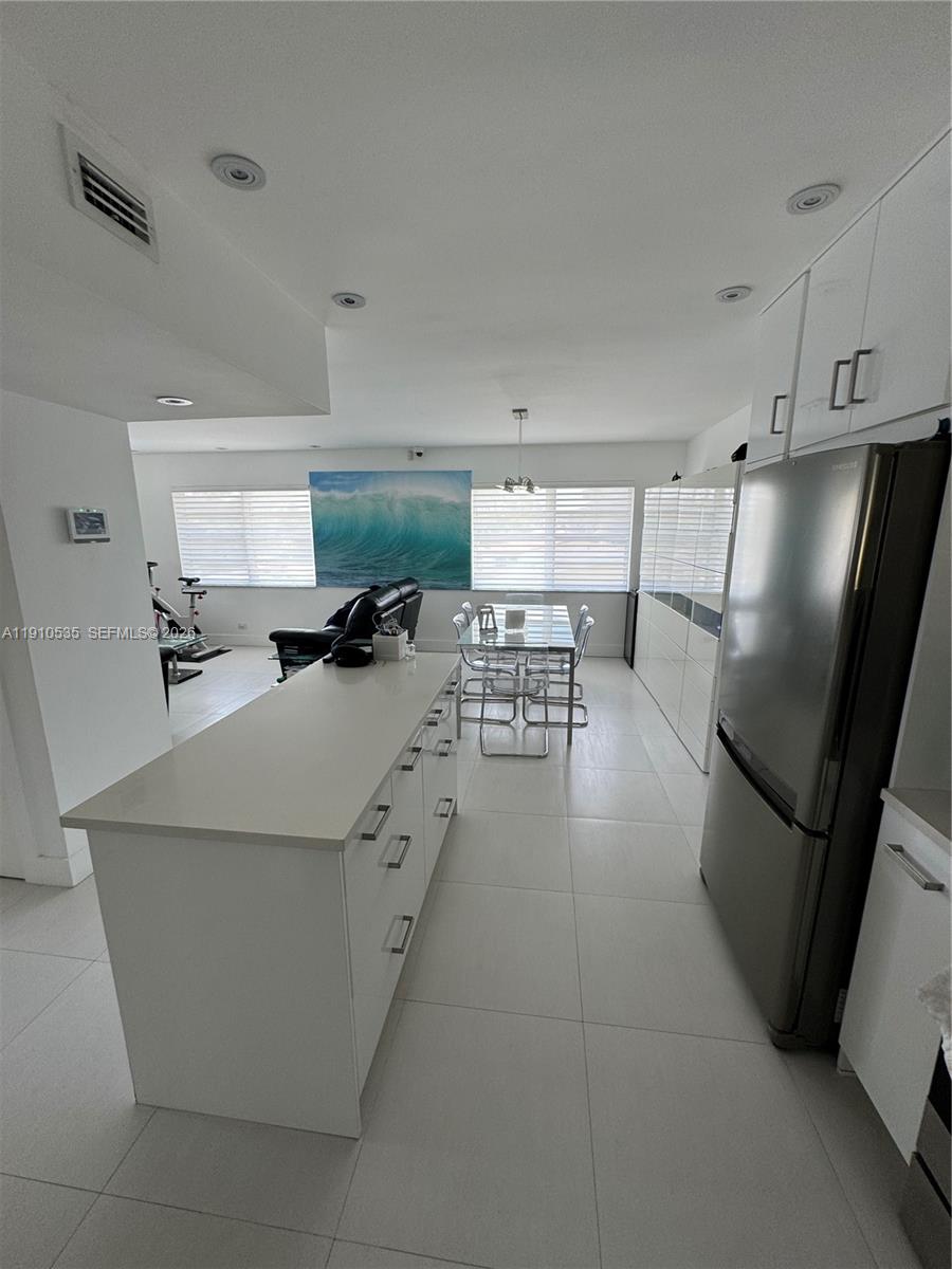 WESTCHESTER ARMS CO-OP - Residential