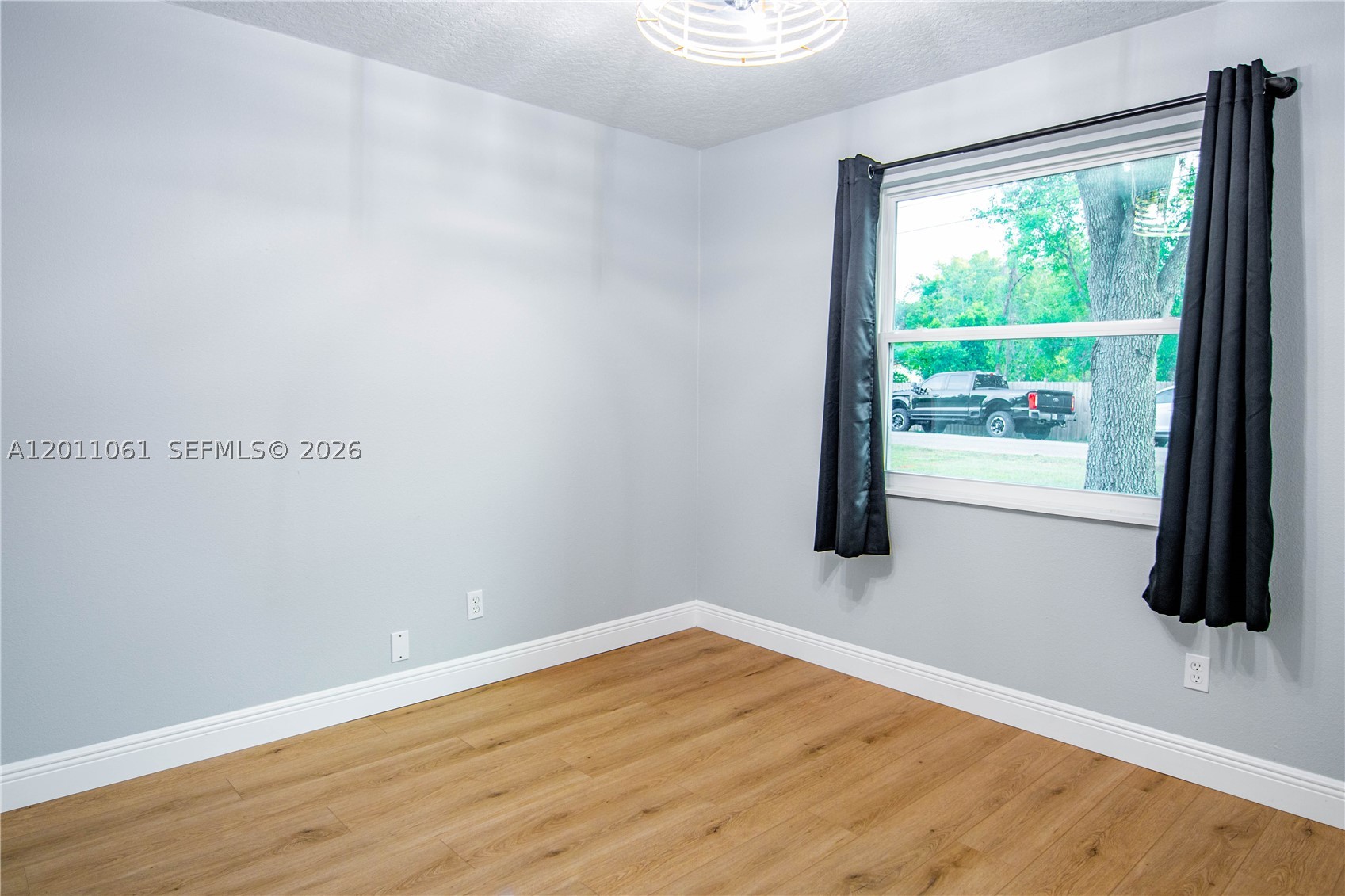 LITTLE LAKE PARK - Residential