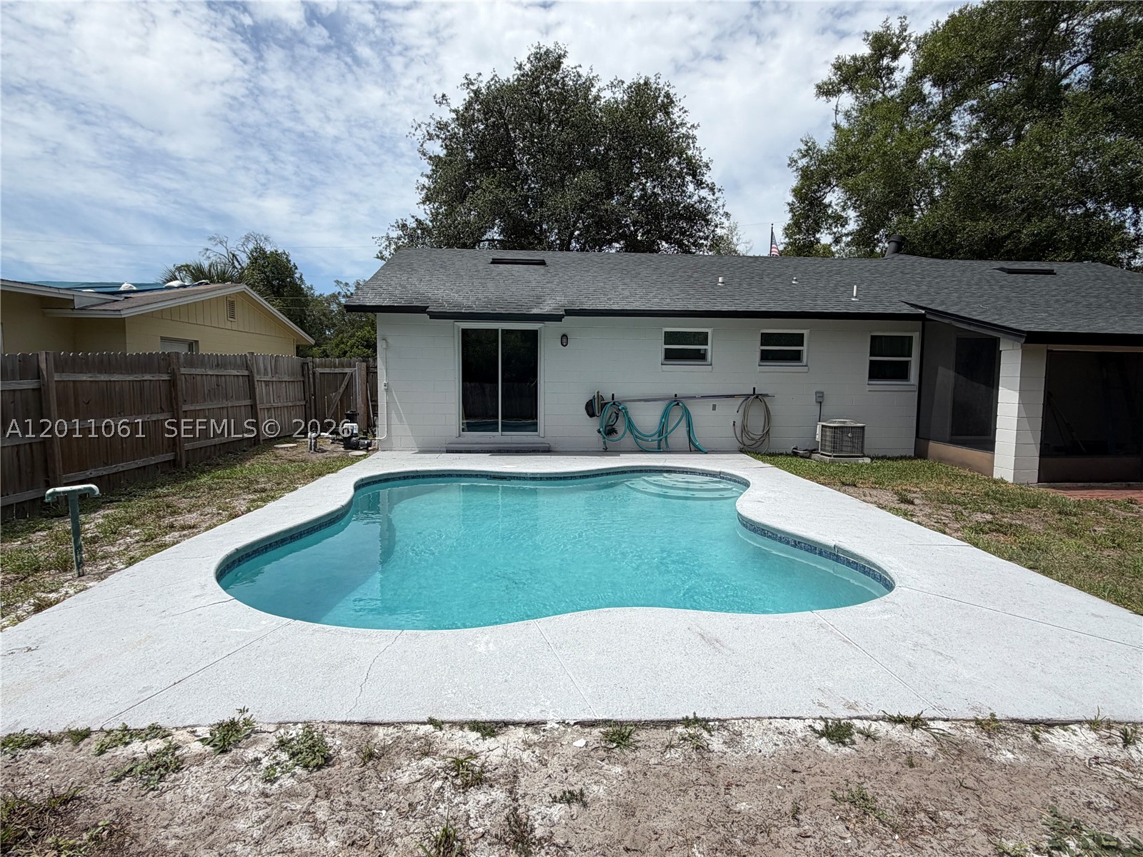 LITTLE LAKE PARK - Residential