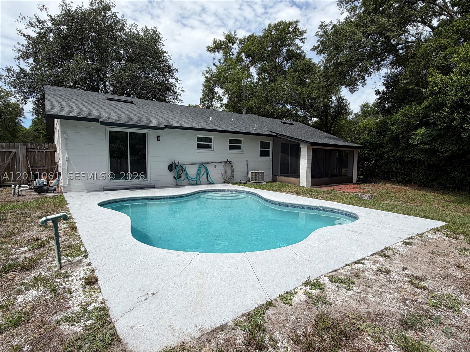 LITTLE LAKE PARK - Residential