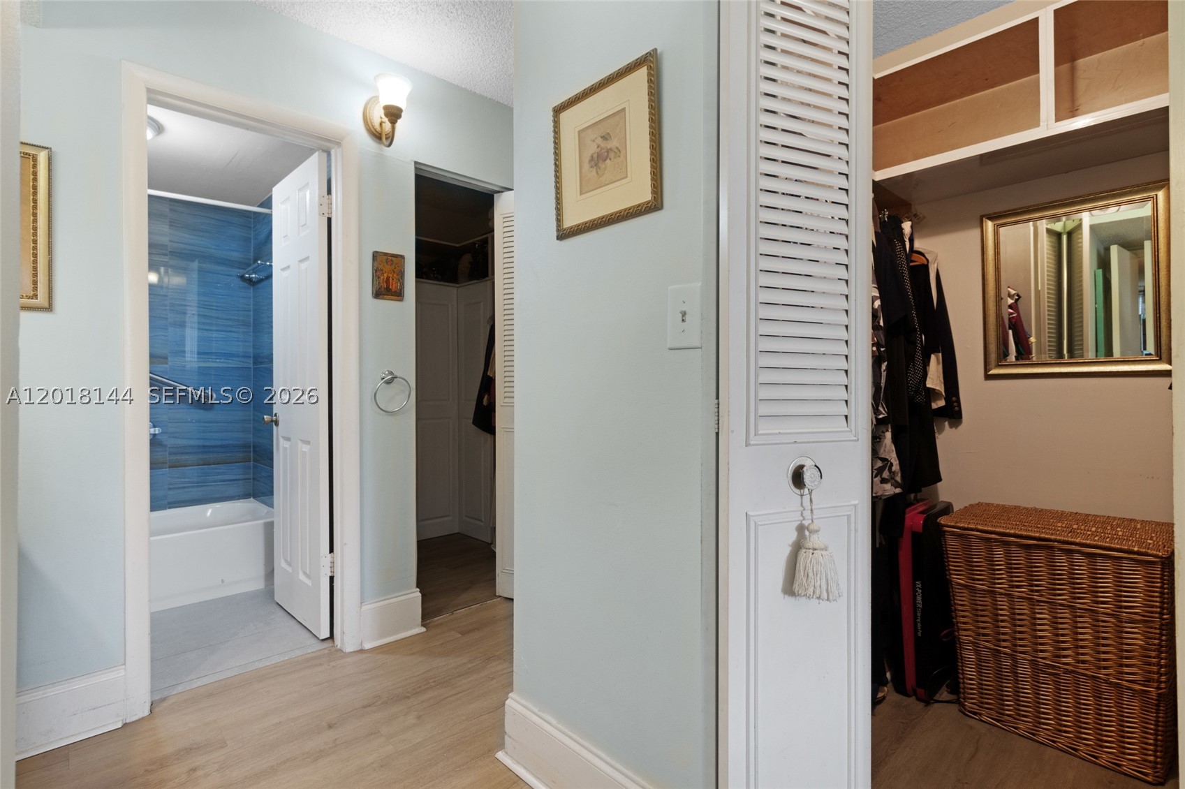 SOVEREIGNS CONDO - Residential