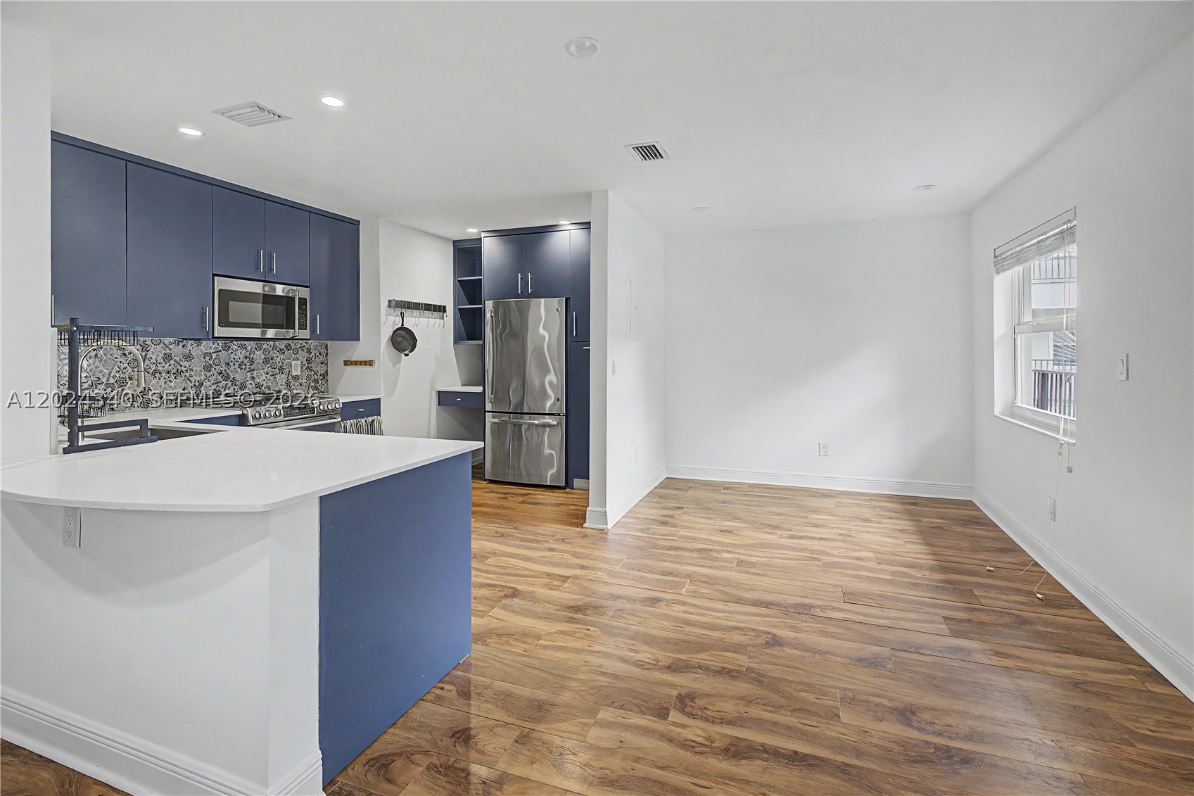 ADMIRAL FARRAGUT CONDO - Residential