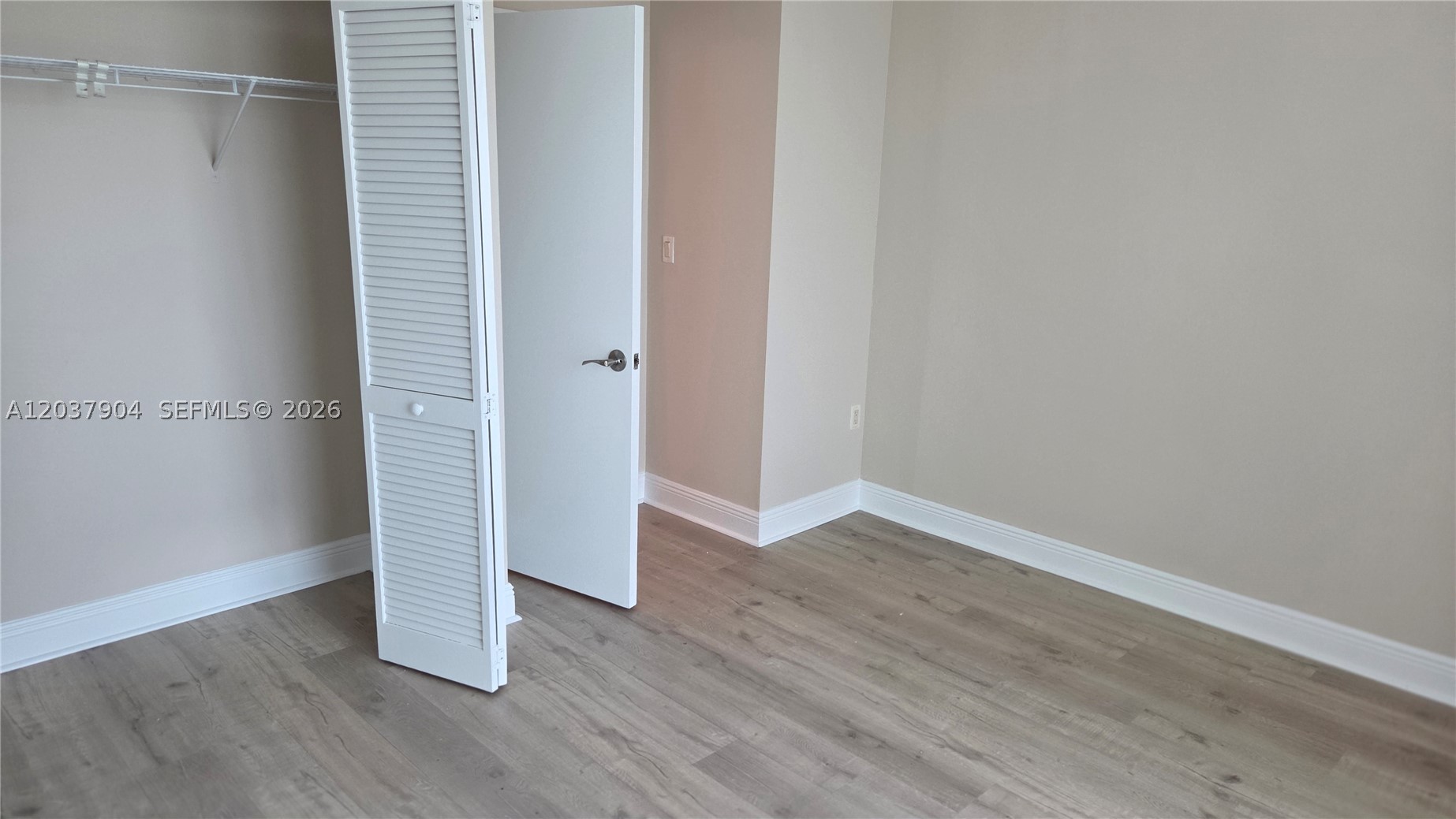 South Two Seven Lofts Con - Residential Lease