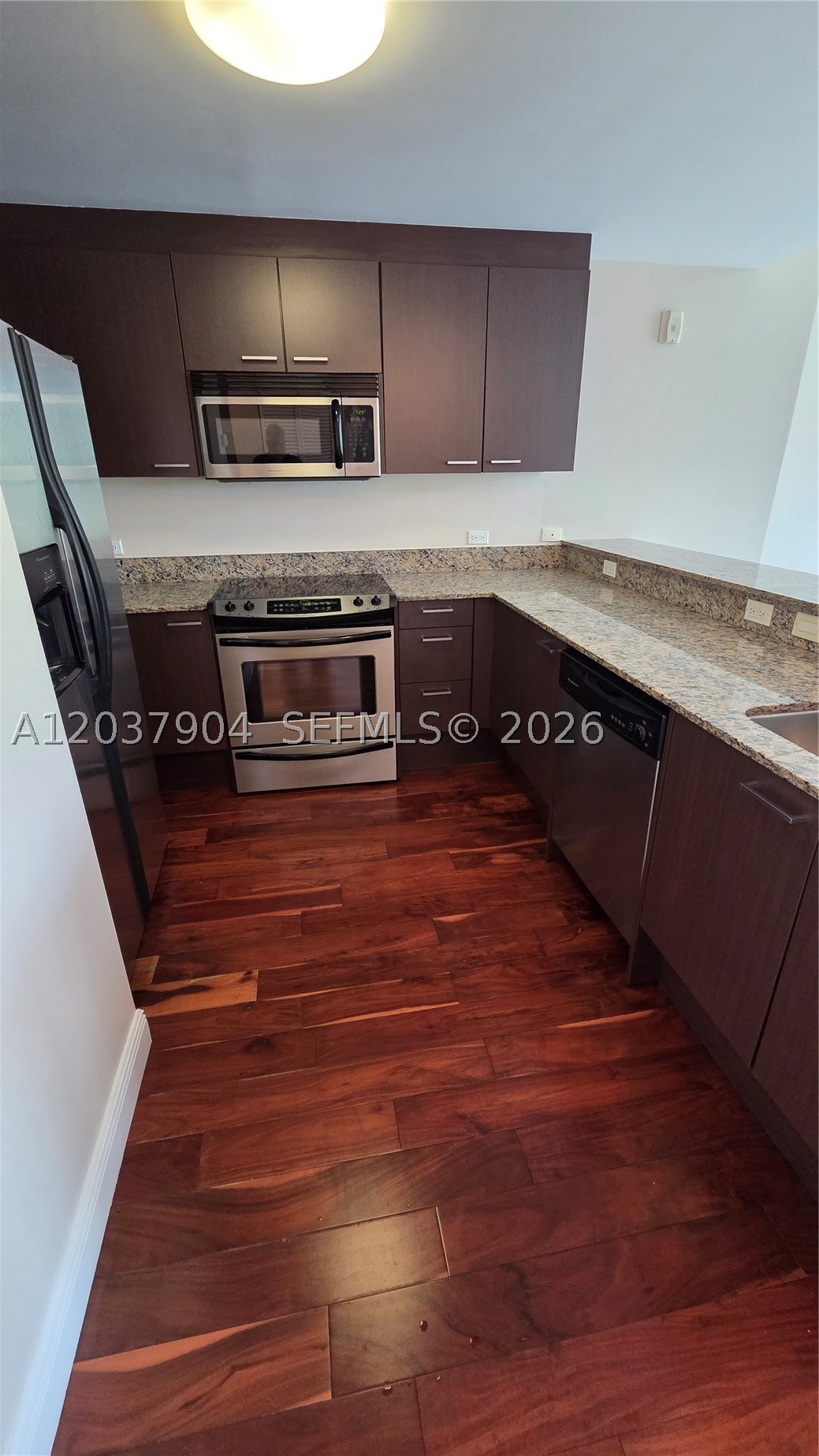 South Two Seven Lofts Con - Residential Lease