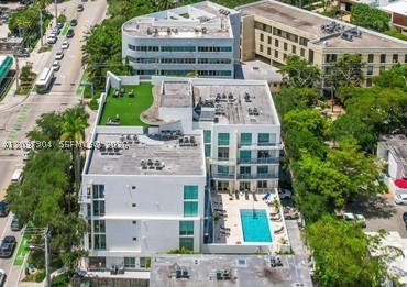 South Two Seven Lofts Con - Residential Lease