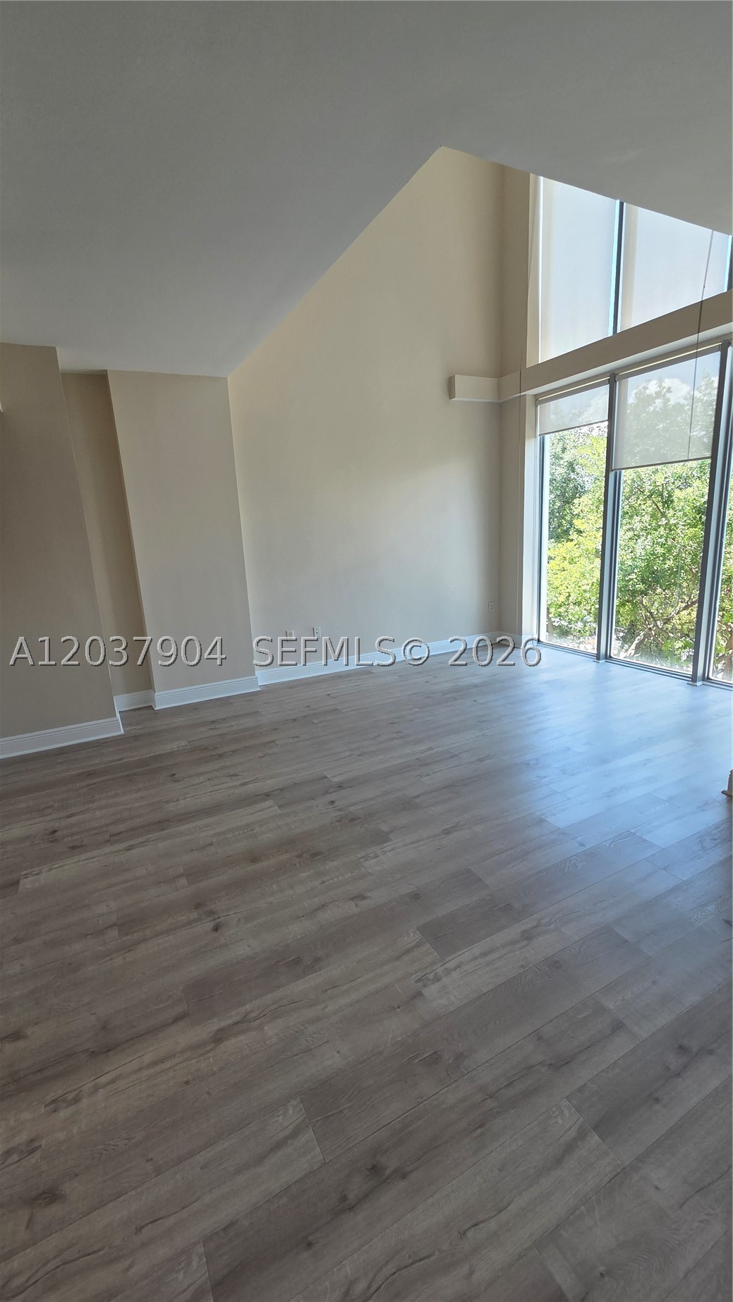 South Two Seven Lofts Con - Residential Lease