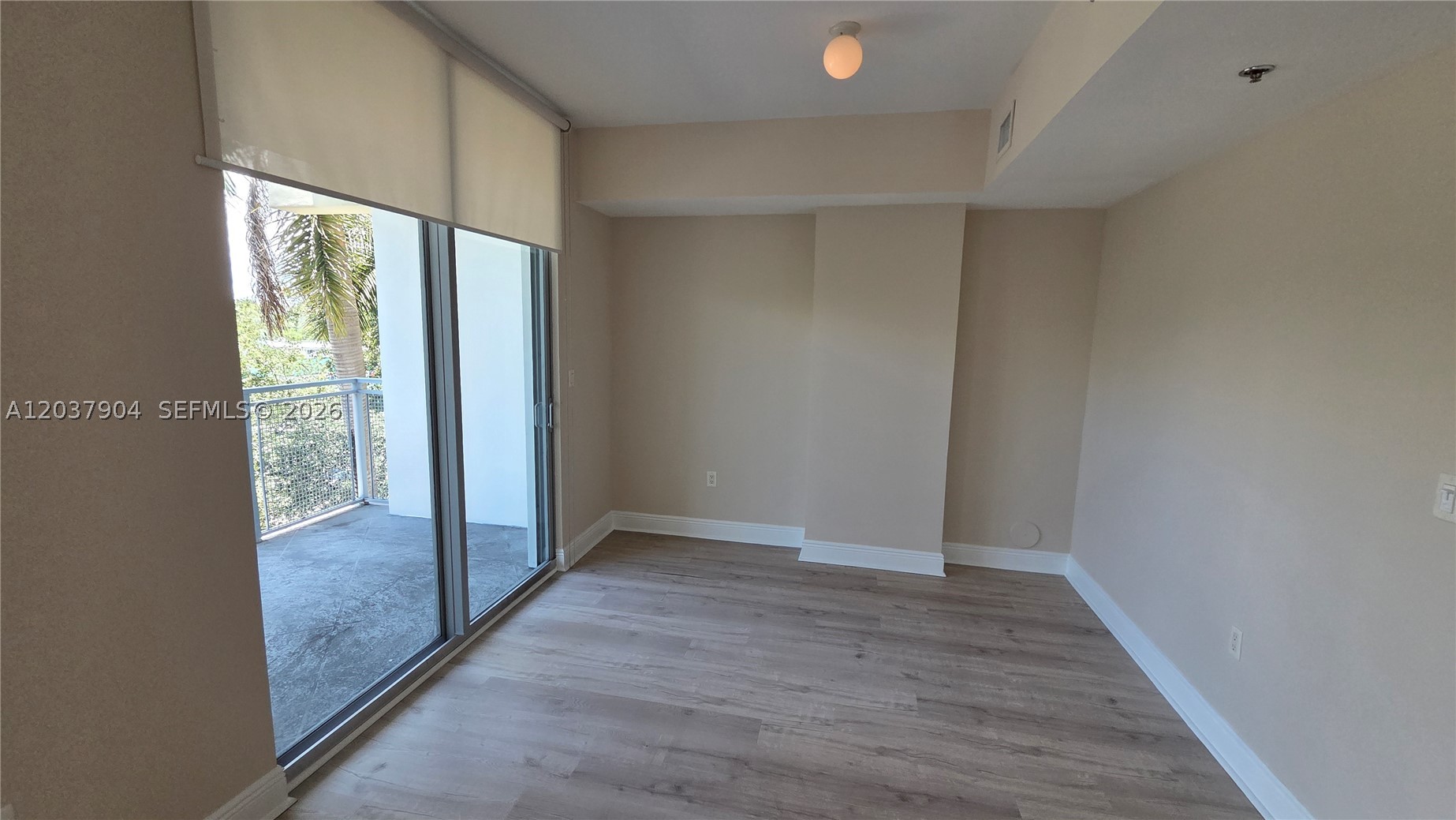 South Two Seven Lofts Con - Residential Lease