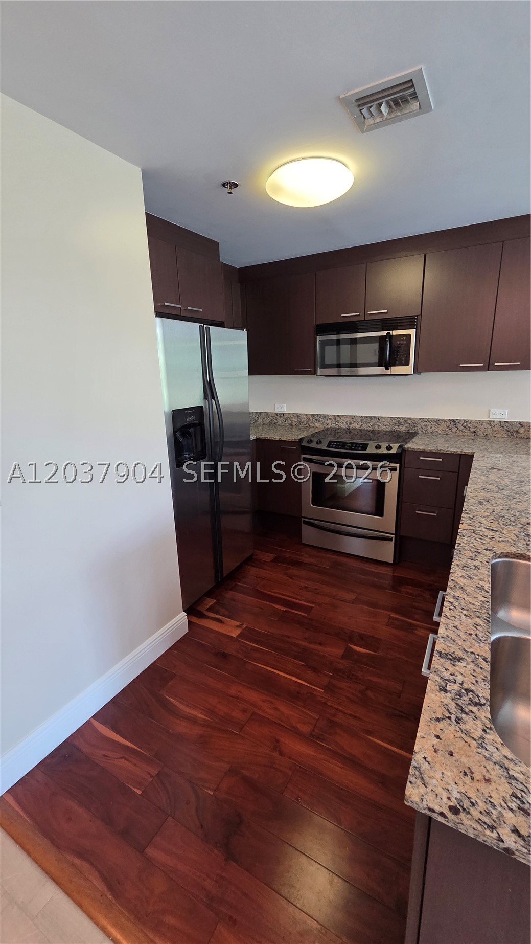 South Two Seven Lofts Con - Residential Lease
