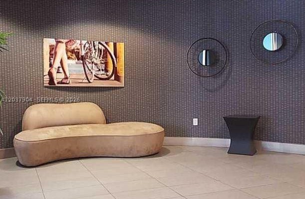 South Two Seven Lofts Con - Residential Lease