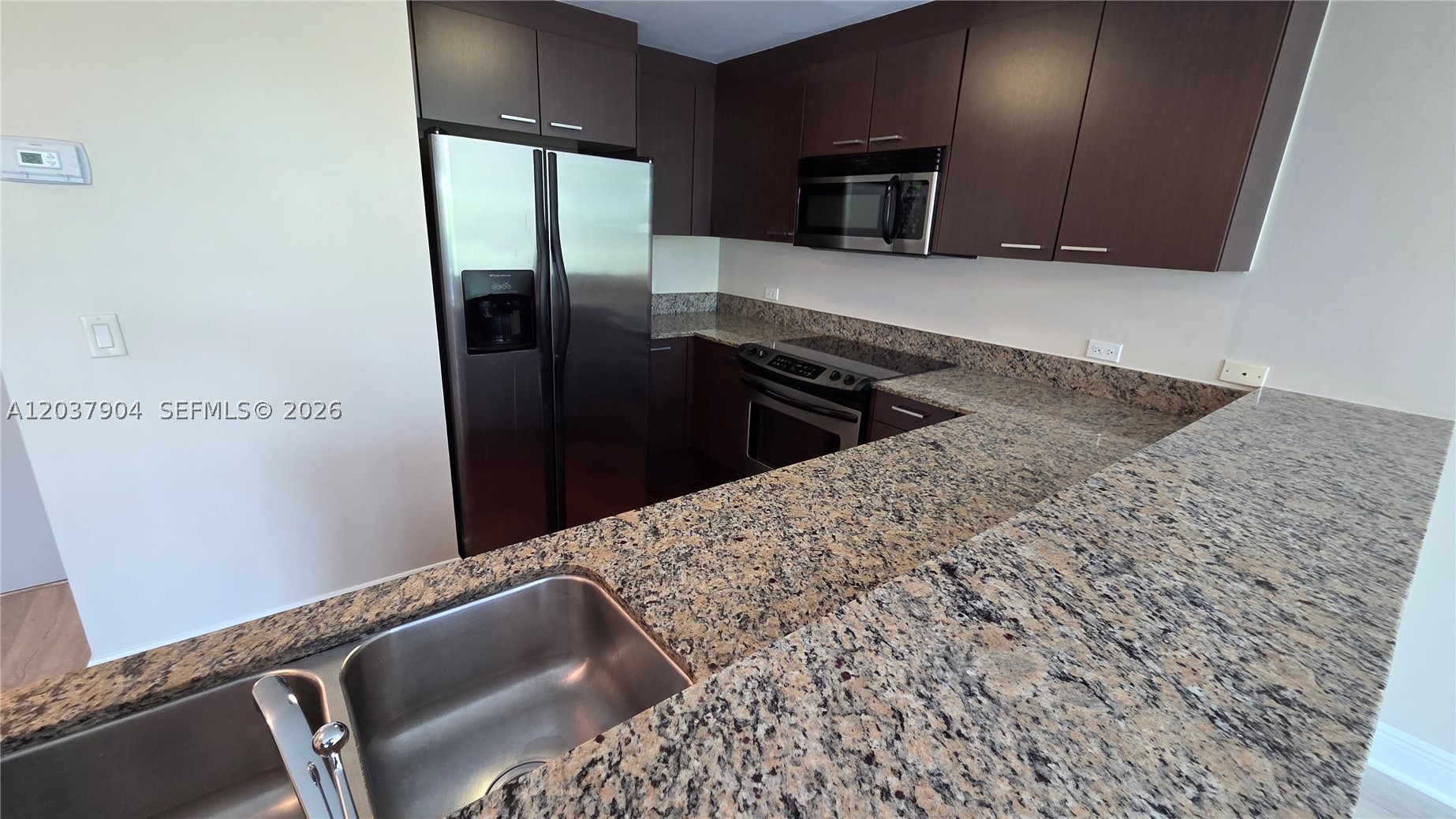 South Two Seven Lofts Con - Residential Lease