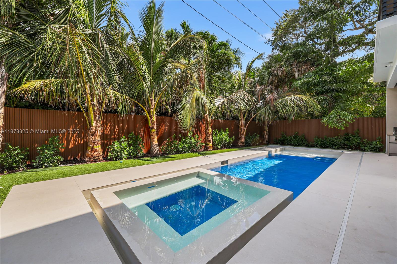 RIO VISTA - Residential