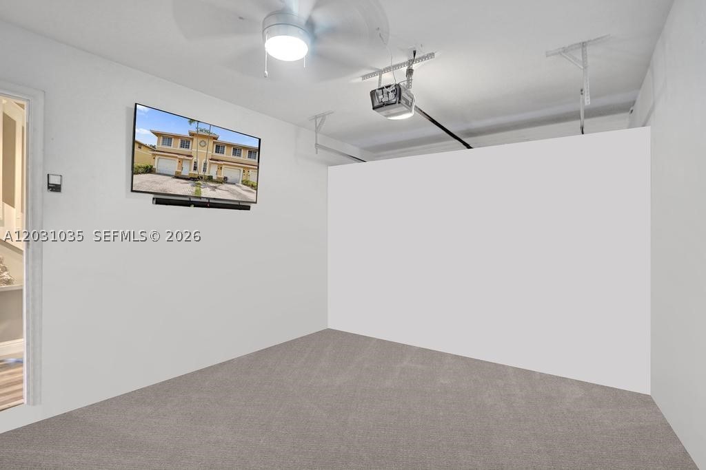 HAMPTONS OF NORTH LAUDERD - Residential