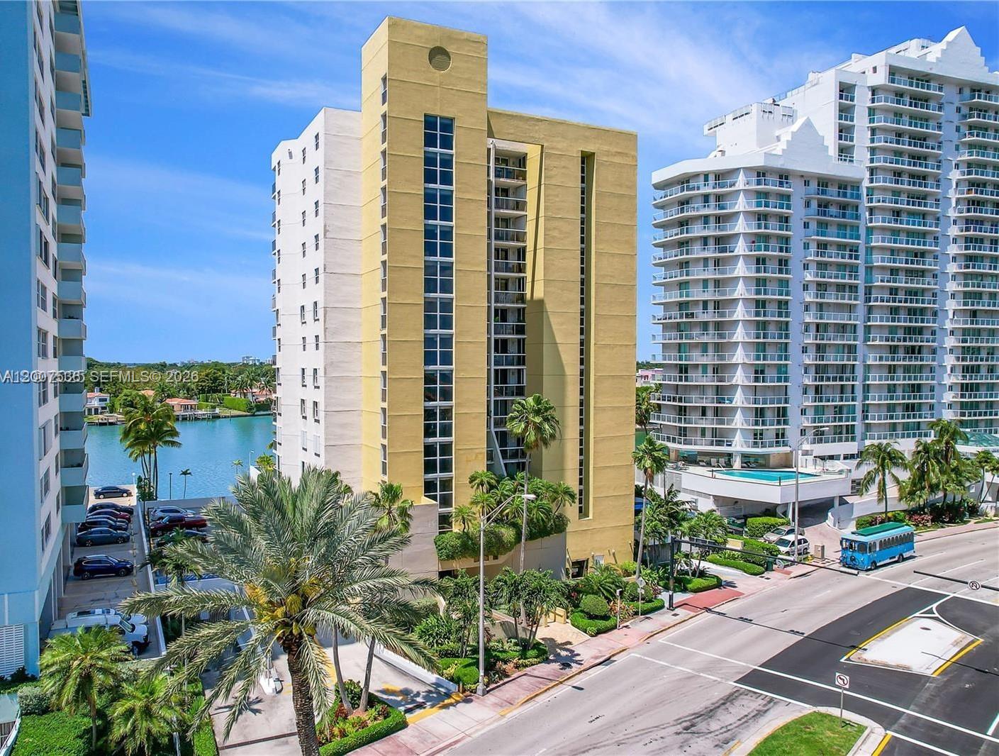 LA RIVE GAUCHE CONDO - Residential