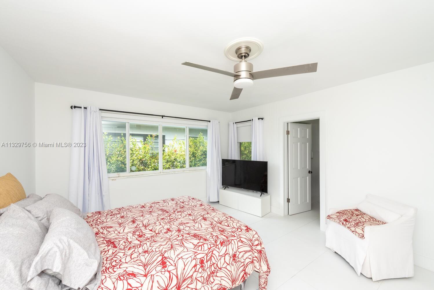 ALTOS DEL MAR NO 4 - Residential Lease