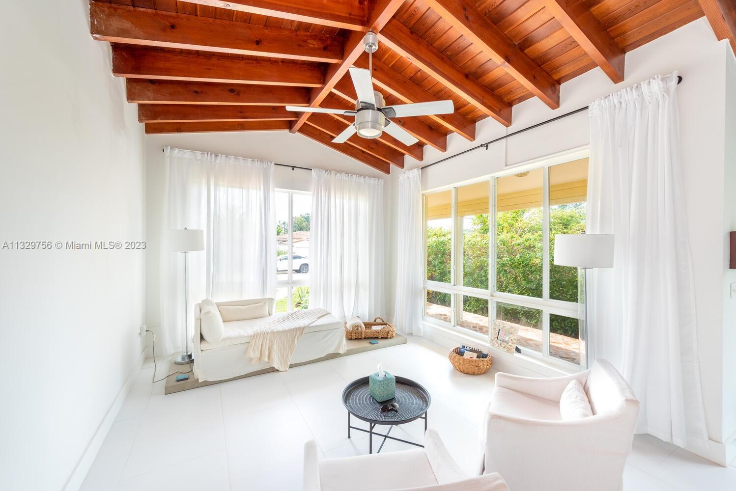 ALTOS DEL MAR NO 4 - Residential Lease