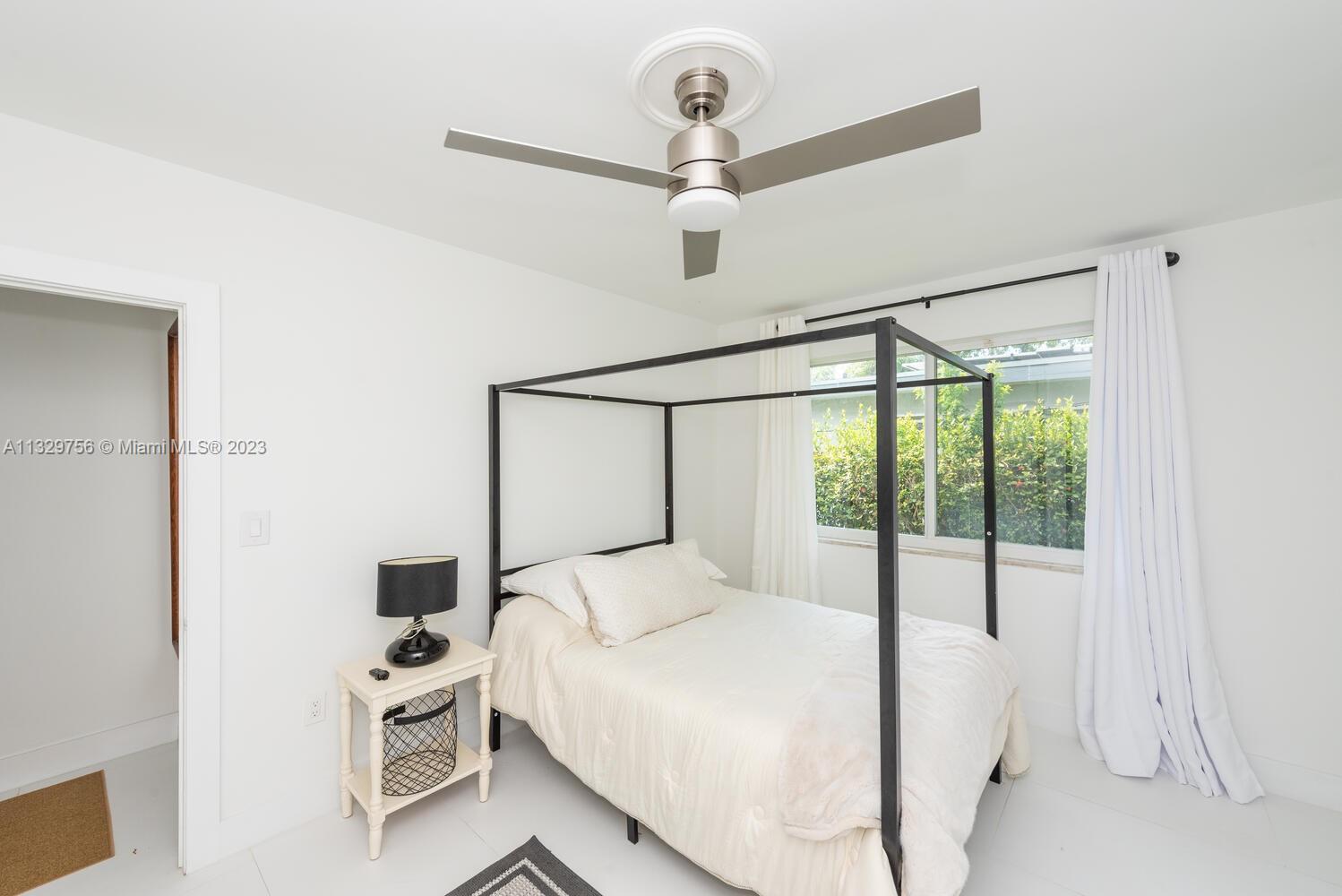 ALTOS DEL MAR NO 4 - Residential Lease