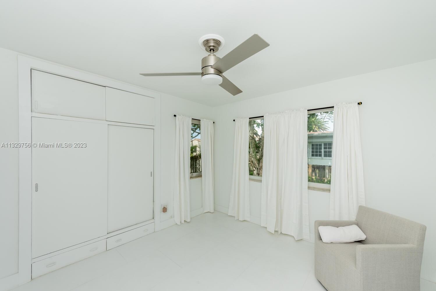 ALTOS DEL MAR NO 4 - Residential Lease
