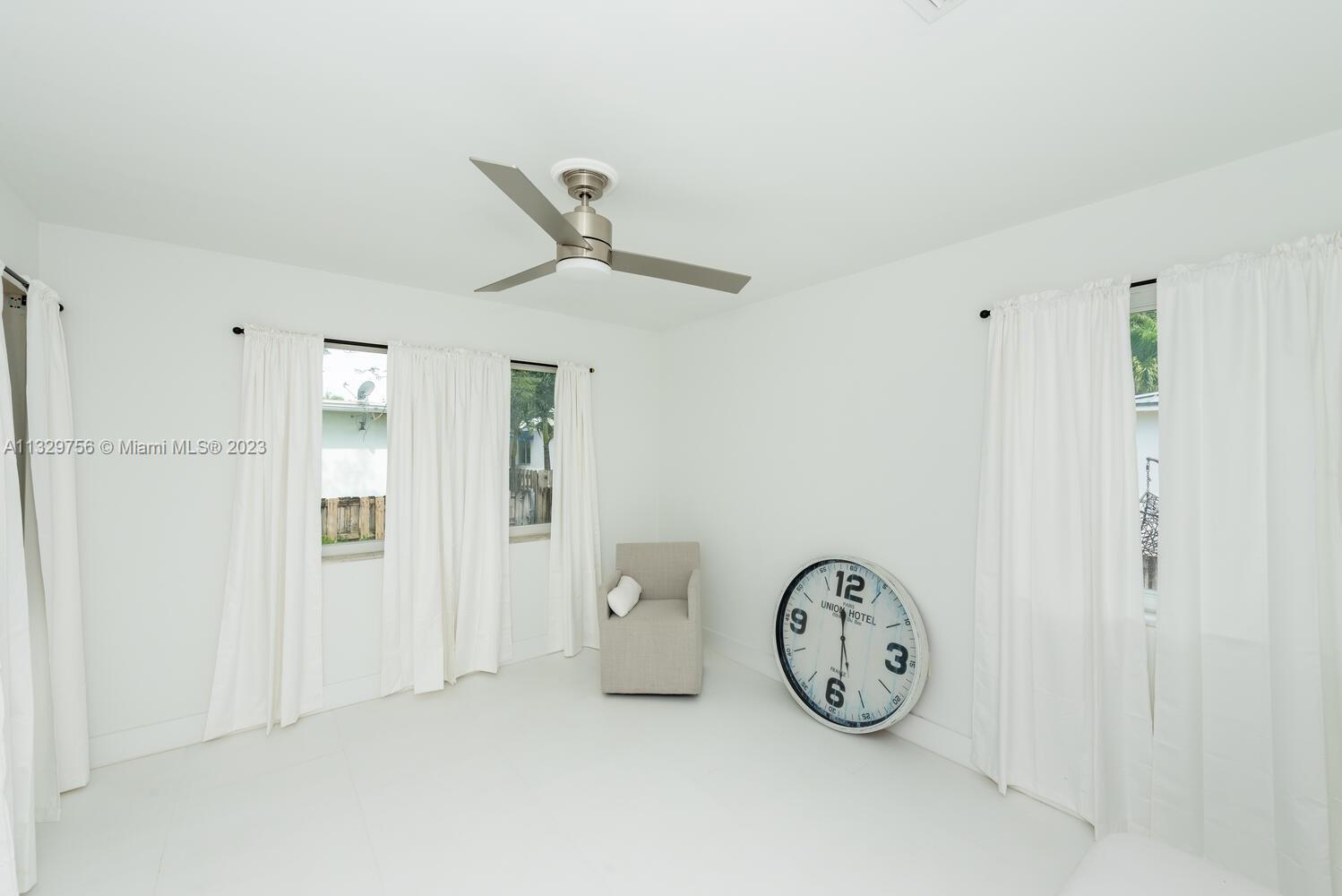 ALTOS DEL MAR NO 4 - Residential Lease