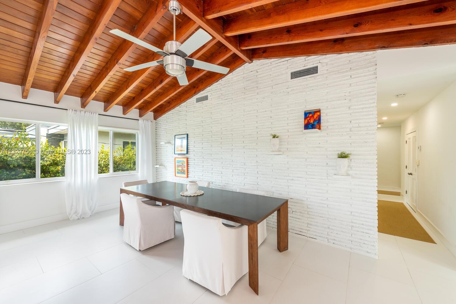 ALTOS DEL MAR NO 4 - Residential Lease