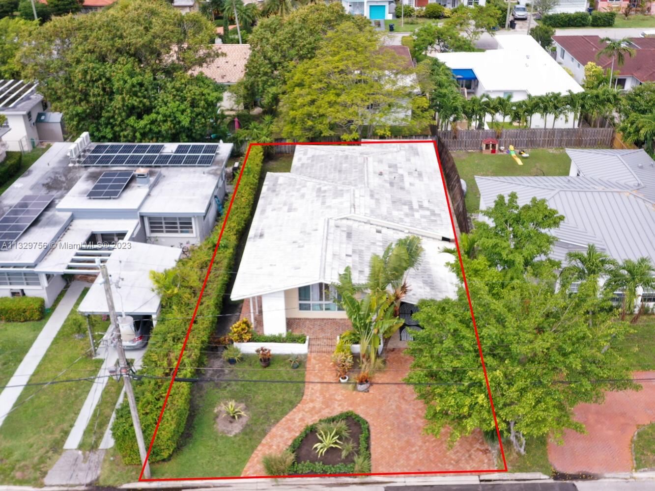 ALTOS DEL MAR NO 4 - Residential Lease