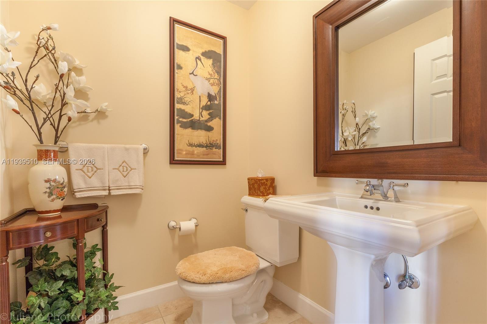 ANDALUSIA CONDO RESIDENCE - Residential