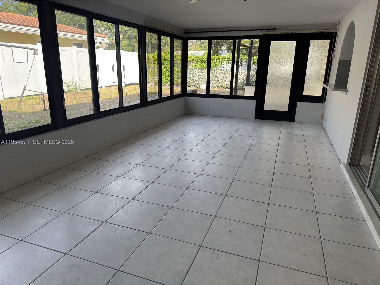 COVE 4TH SEC - Residential