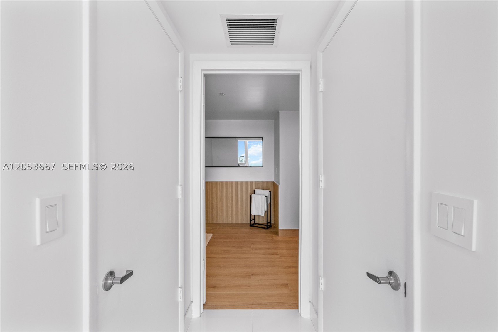 ICON BRICKELL CONDO NO 3 - Residential