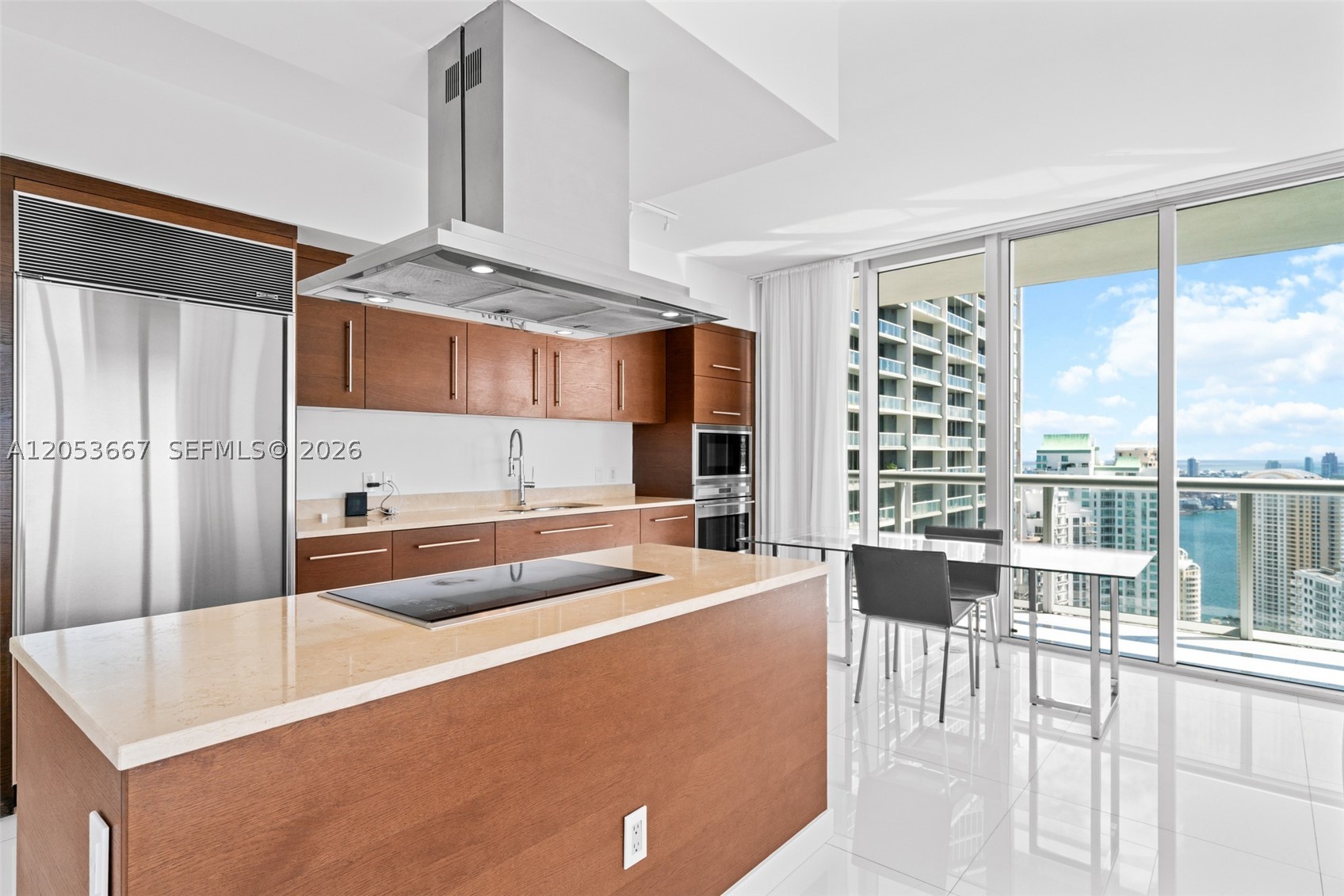 ICON BRICKELL CONDO NO 3 - Residential