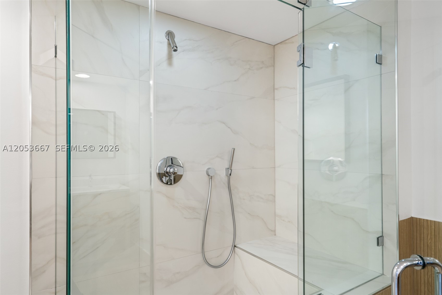ICON BRICKELL CONDO NO 3 - Residential