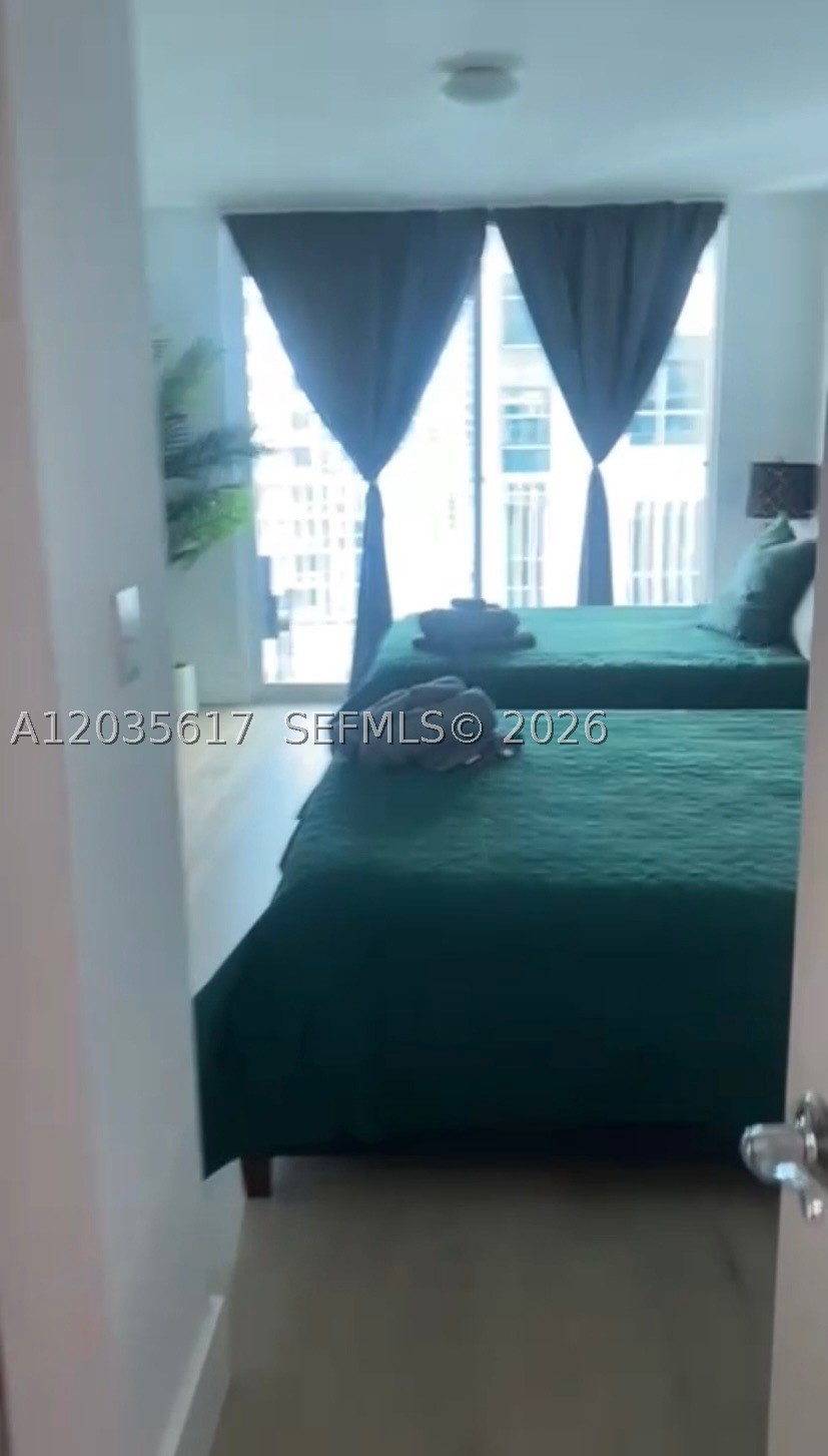 THE CLUB AT BRICKELL BAY - Residential