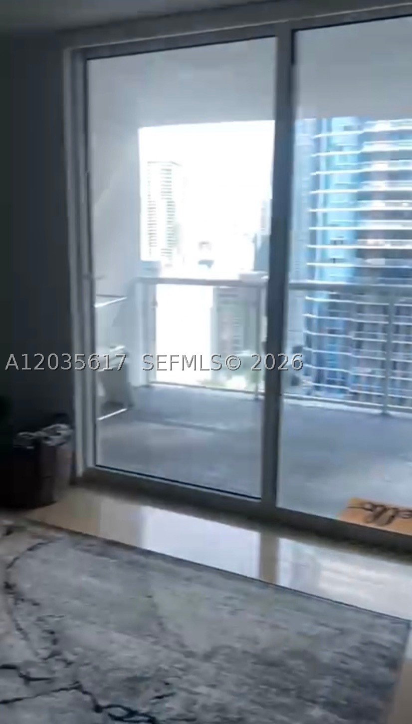 THE CLUB AT BRICKELL BAY - Residential