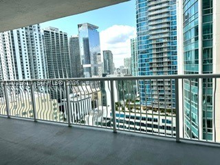 THE CLUB AT BRICKELL BAY - Residential