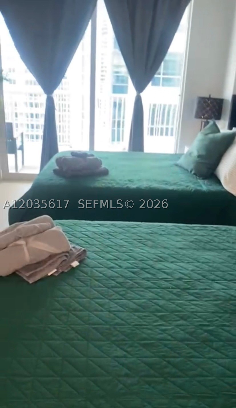 THE CLUB AT BRICKELL BAY - Residential