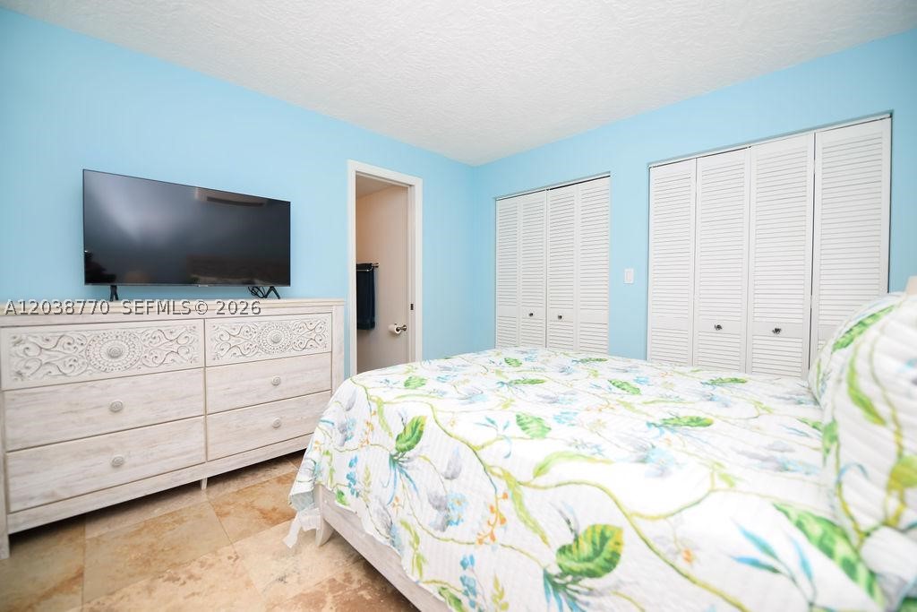 KEY LARGO OCEAN SHORES AD - Residential Lease