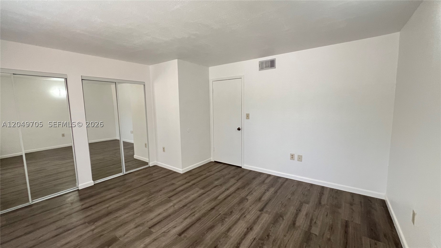 SAILBOAT POINTE CONDO - Residential