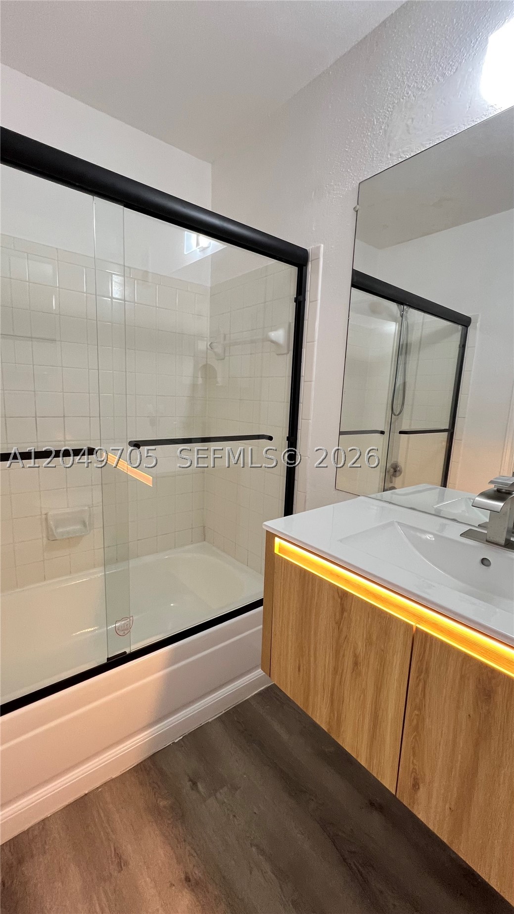SAILBOAT POINTE CONDO - Residential