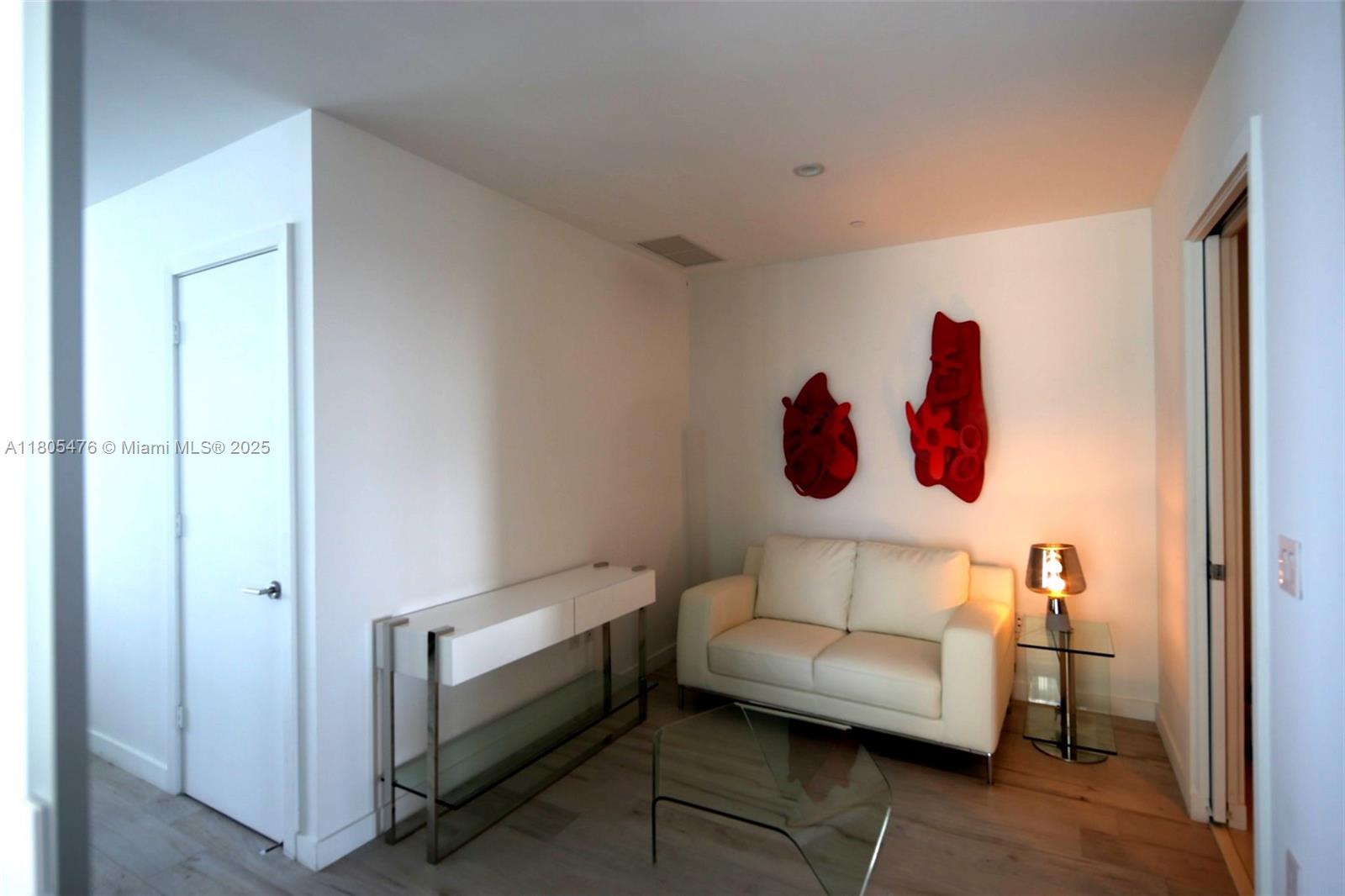 GRAN PARAISO CONDO - Residential