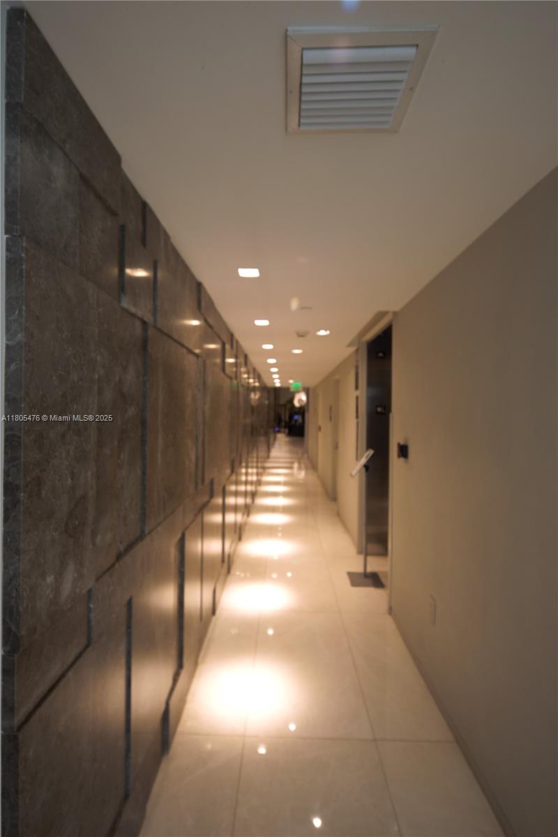 GRAN PARAISO CONDO - Residential