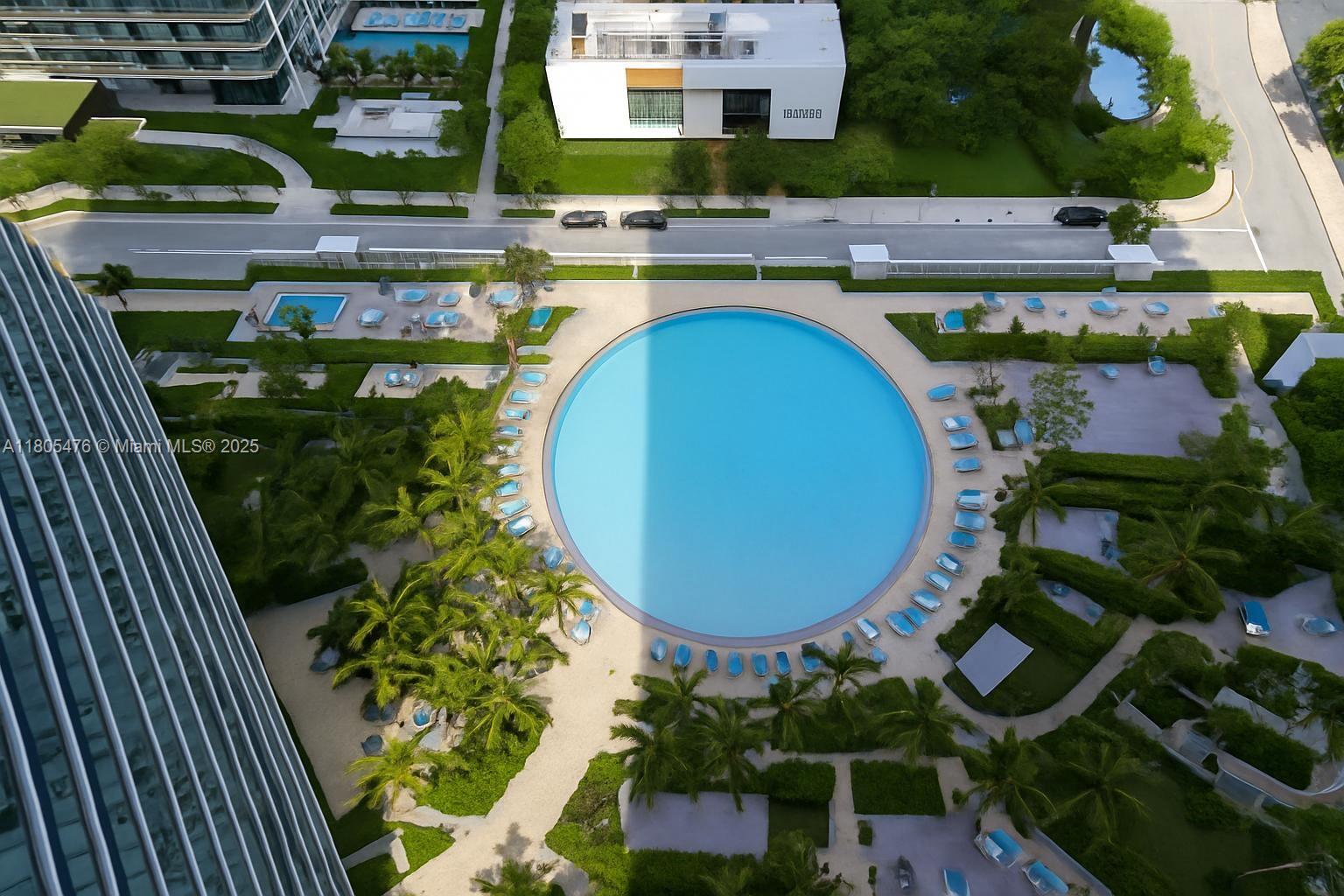GRAN PARAISO CONDO - Residential