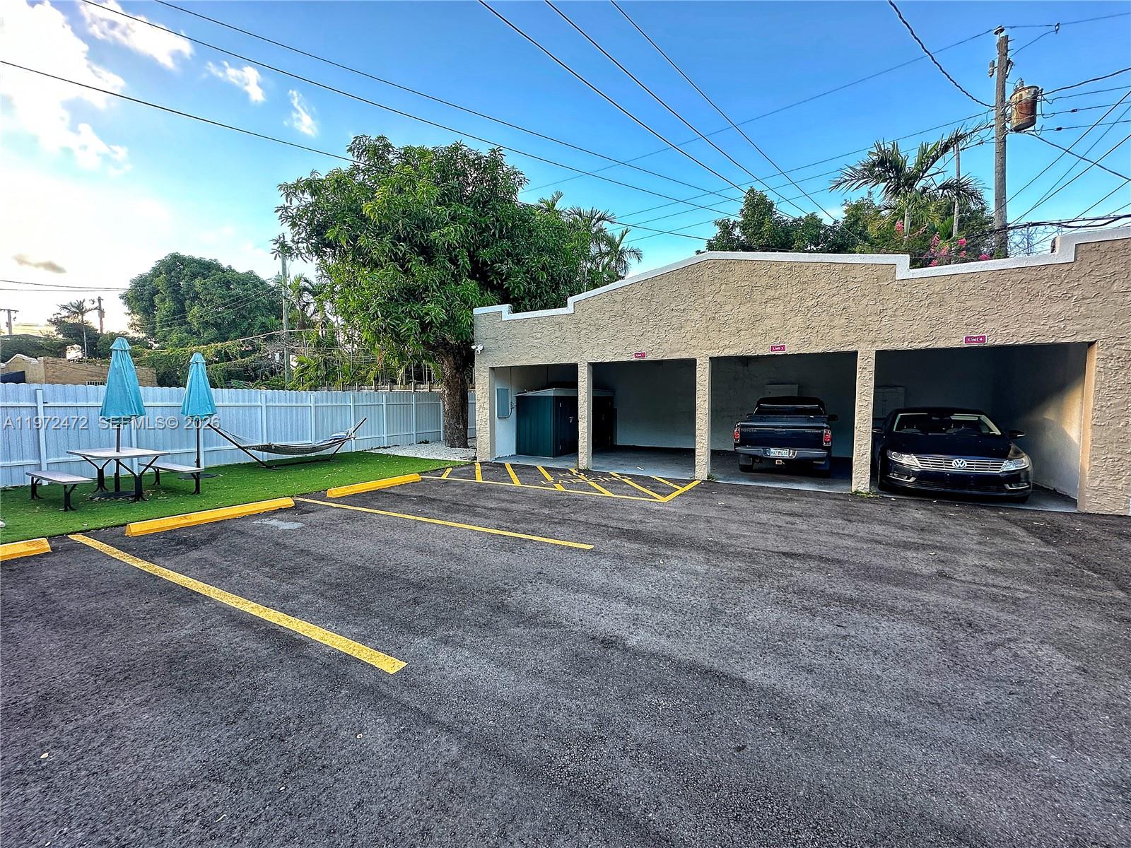 WESTMOOR - Residential Lease