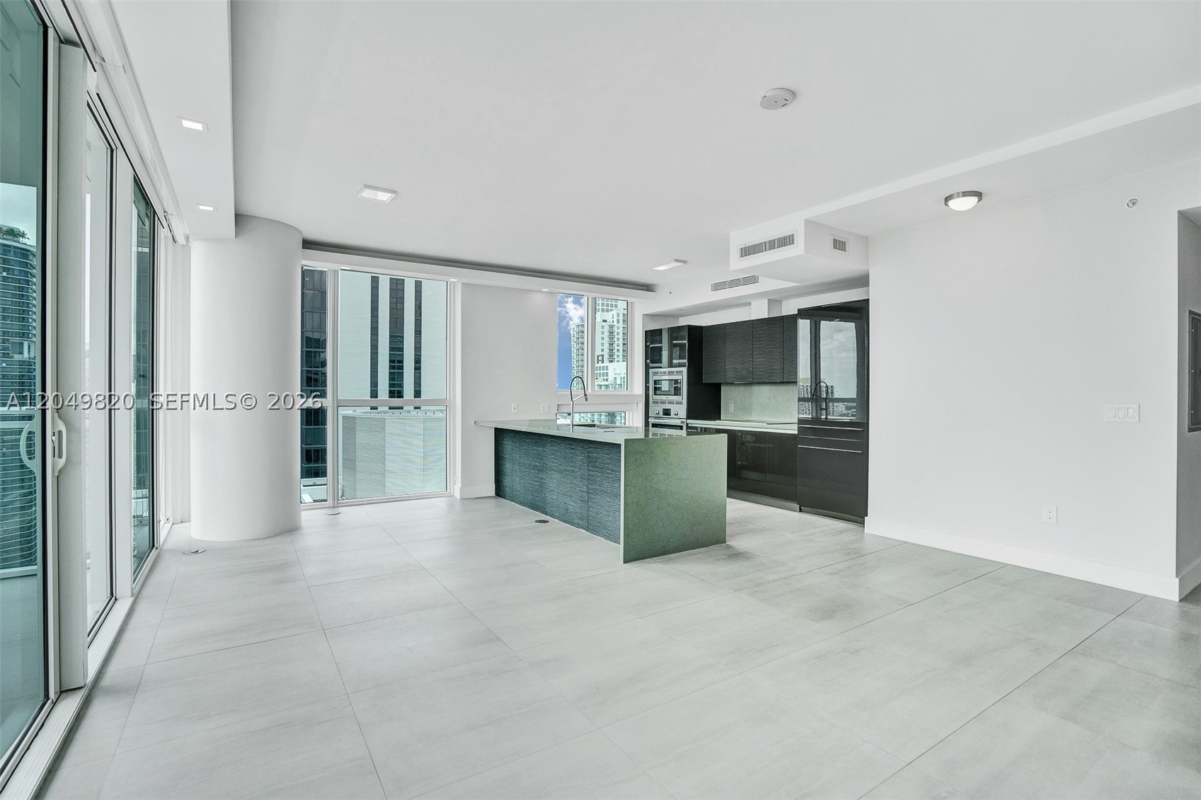 The Bond 4109-elegance at the top of Brickell Spectacular 2 bed 2 bath residence on the highest available floor of the exclusive The Bond building, located in the heart of Brickell's financial district.
Beautiful corner, floor to ceiling windows & large balcony, fully equipped, top of the line Bosch appliances & high end cabinets, nice finishings, white & light grey floors, 9 feet high ceilings Soffit with led lights, all bedrooms blackouts & side rails, Spanish porcelain light gray floors, Kohler accessories, wall paper & rain-shower in bath, California closet. Building with top-of-the-line amenities such as smart technology, pool, barbecue, cabana. In the heart of Brickell area, near restaurants, bars, Brickell City