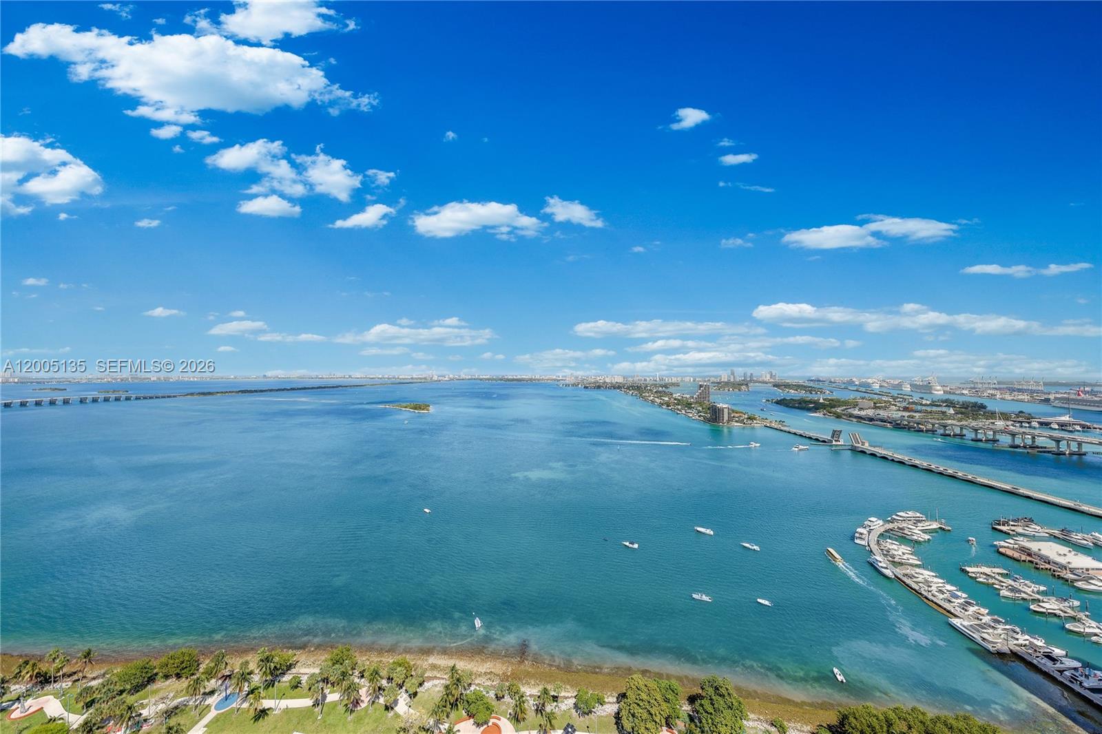 ARIA ON THE BAY CONDO - Residential