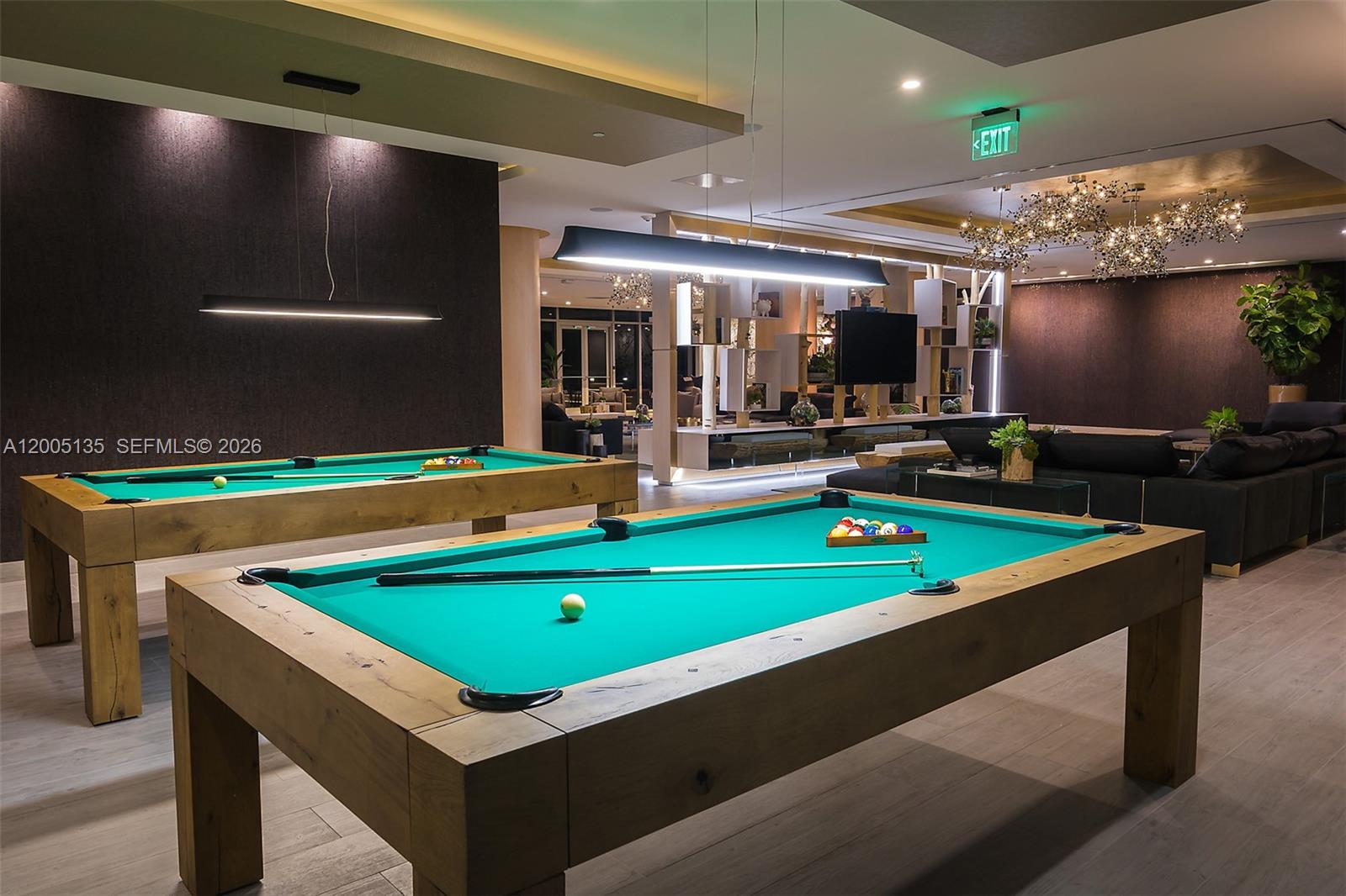 ARIA ON THE BAY CONDO - Residential