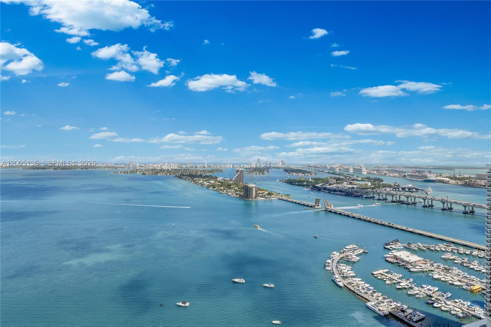 ARIA ON THE BAY CONDO - Residential